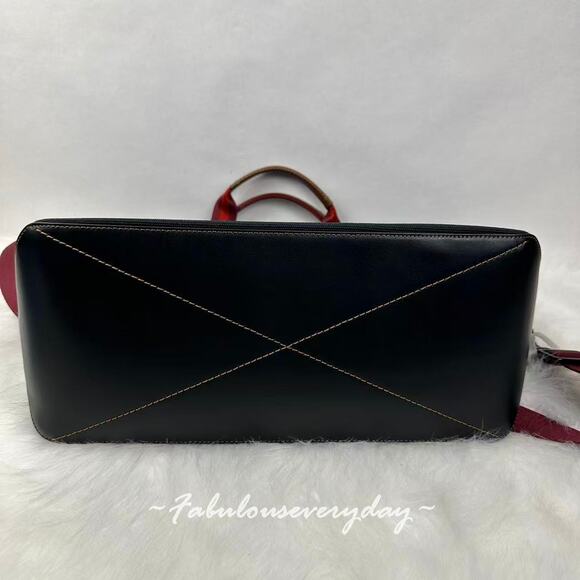 Coach Men's Canvas Tote Bag 38 In Black CJ486 NWT - Picture 10 of 10